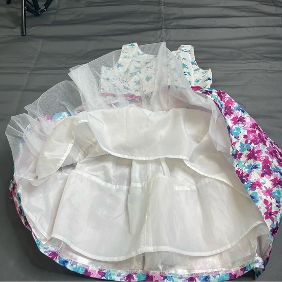 Dress Up by Gymboree Floral Dress with Pink and Purple Accents Girl 10 - Picture 4 of 7
